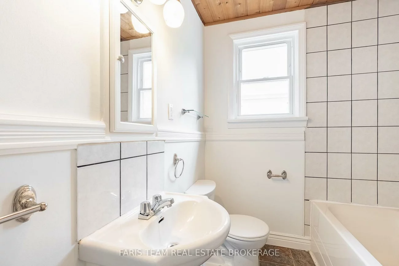18, Holgate, Allandale, Barrie