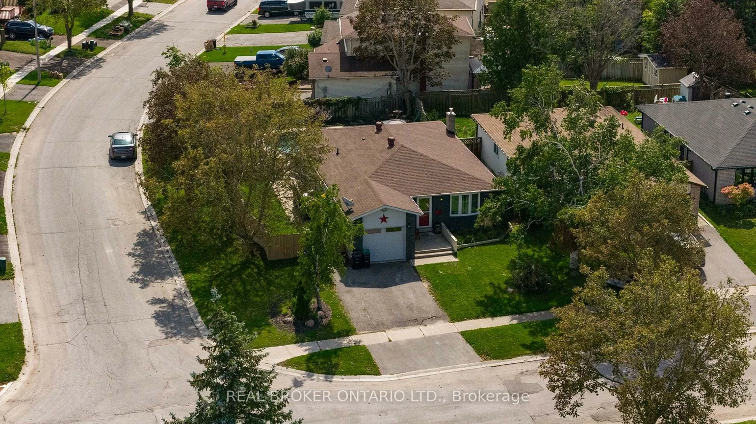 37, Hickling, Grove East, Barrie