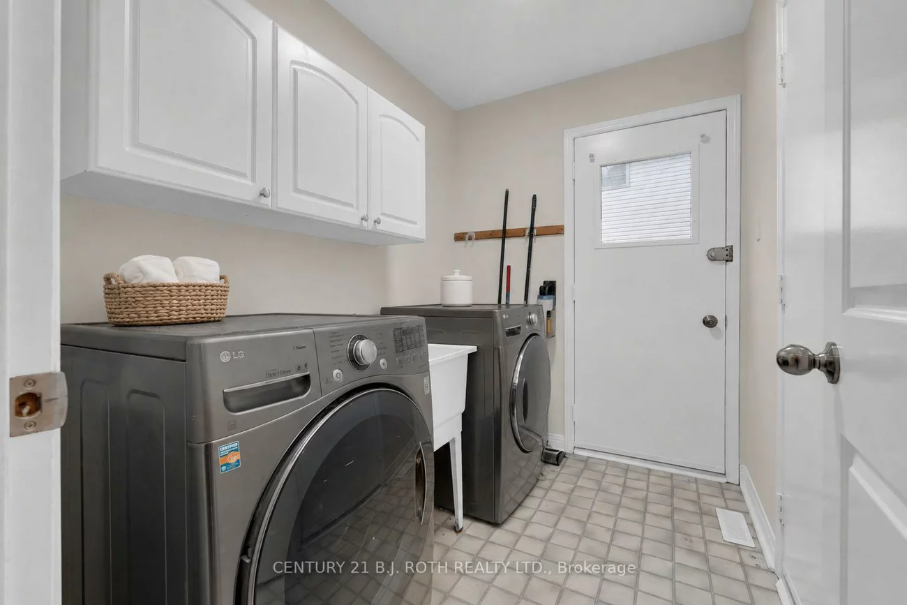 131, Browning, Letitia Heights, Barrie