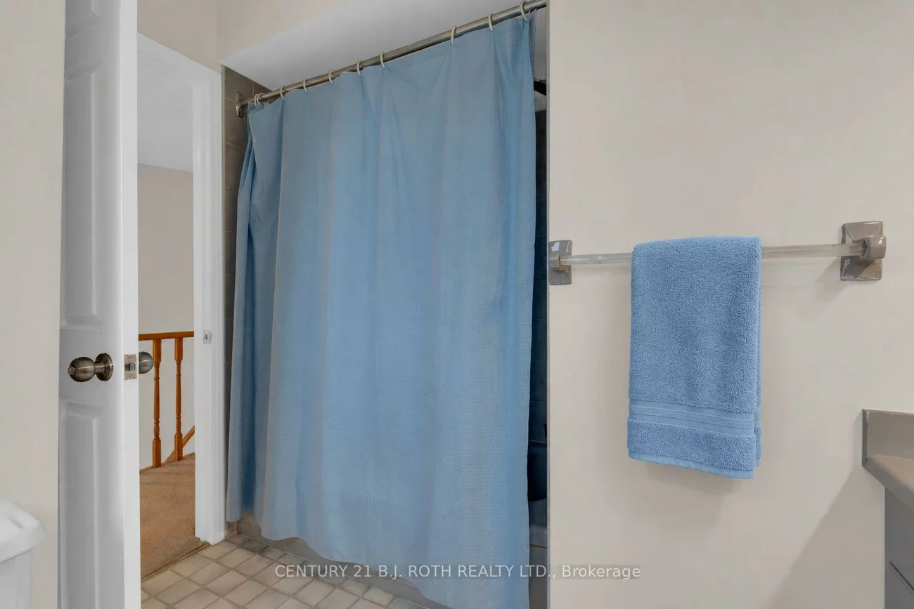 131, Browning, Letitia Heights, Barrie