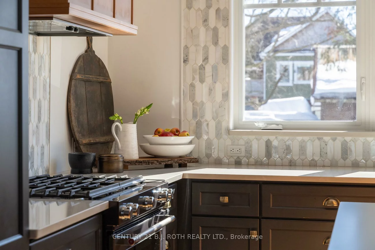 90, Cumberland, Allandale, Barrie