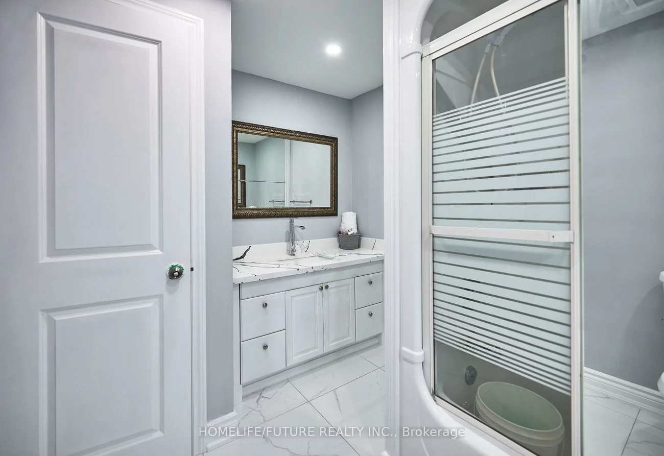 58, O'Shaughnessy, Holly, Barrie