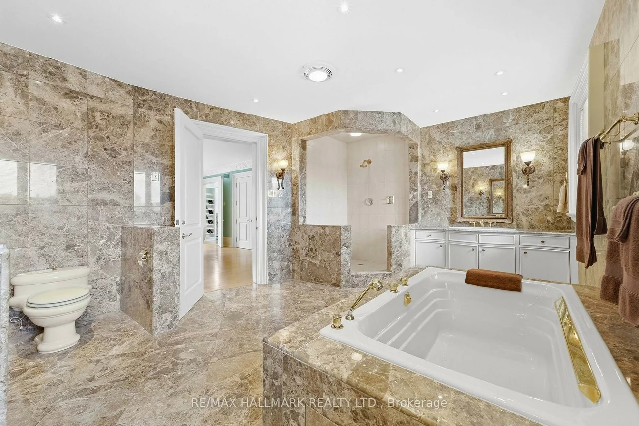 290, Tollendal Mill, South Shore, Barrie
