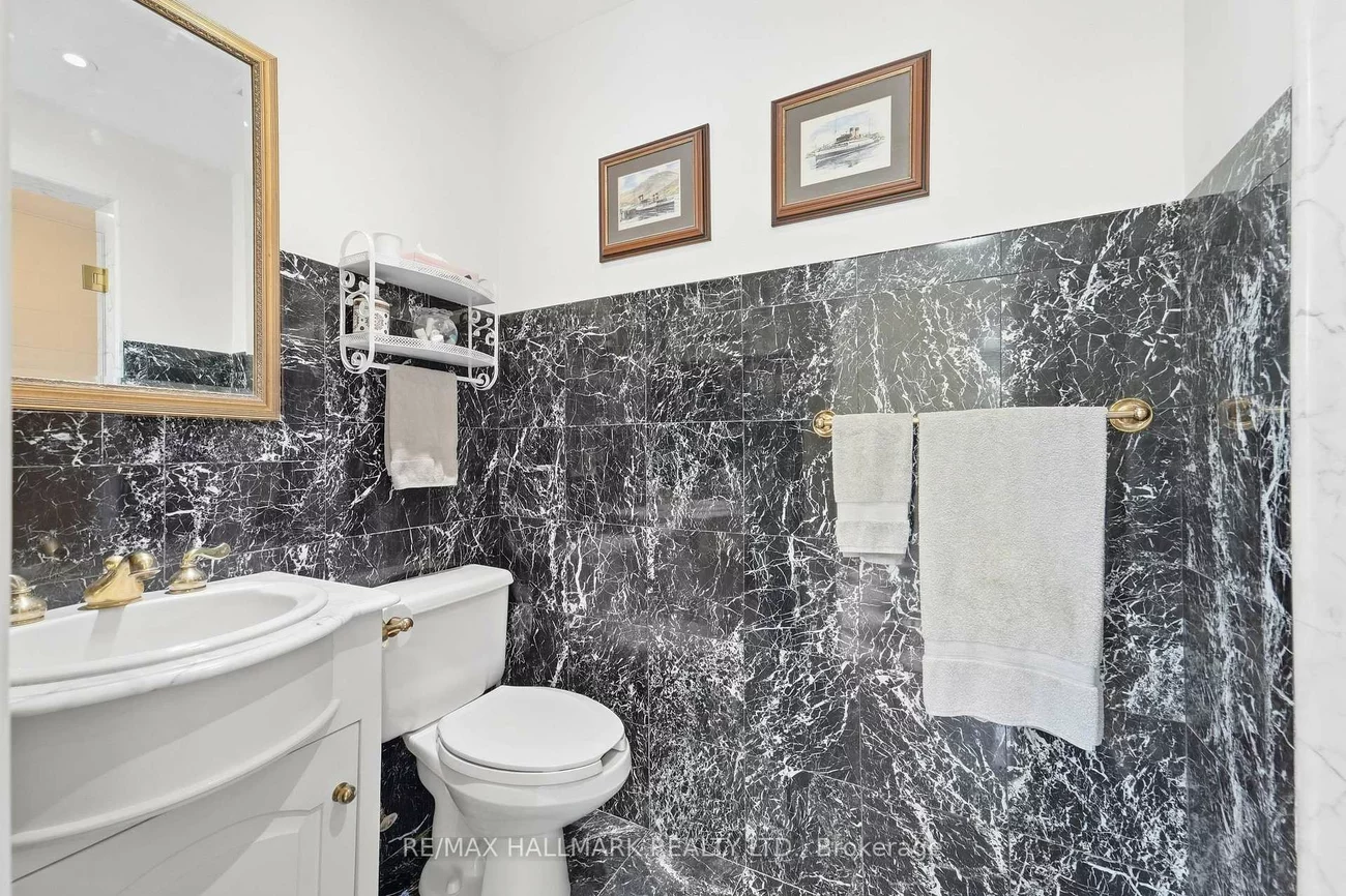 290, Tollendal Mill, South Shore, Barrie