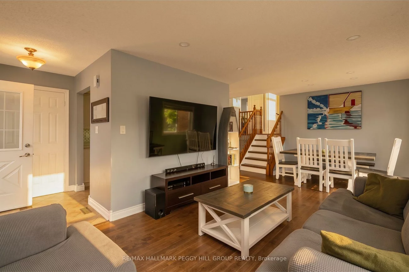 44, Knicely, Painswick North, Barrie