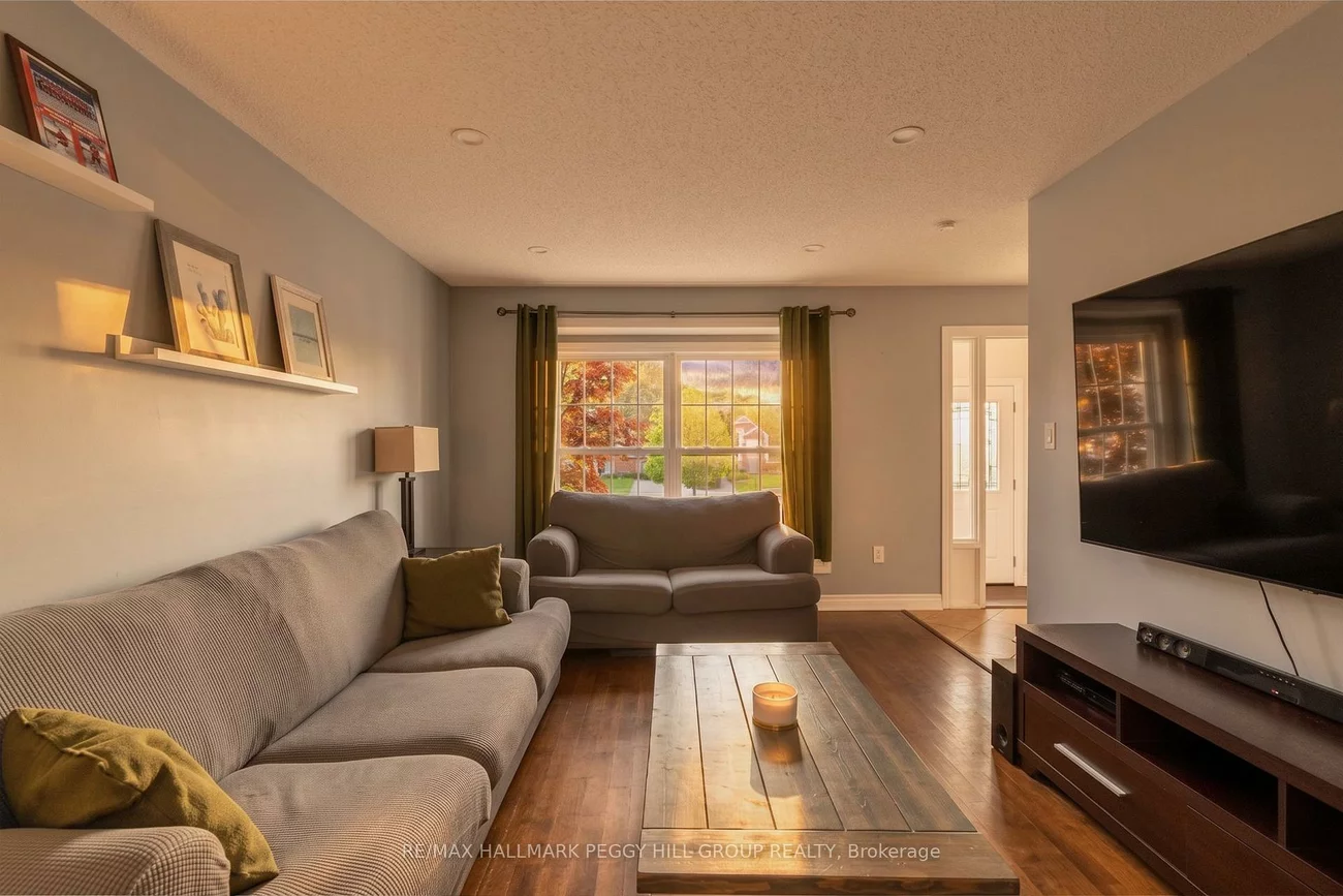 44, Knicely, Painswick North, Barrie