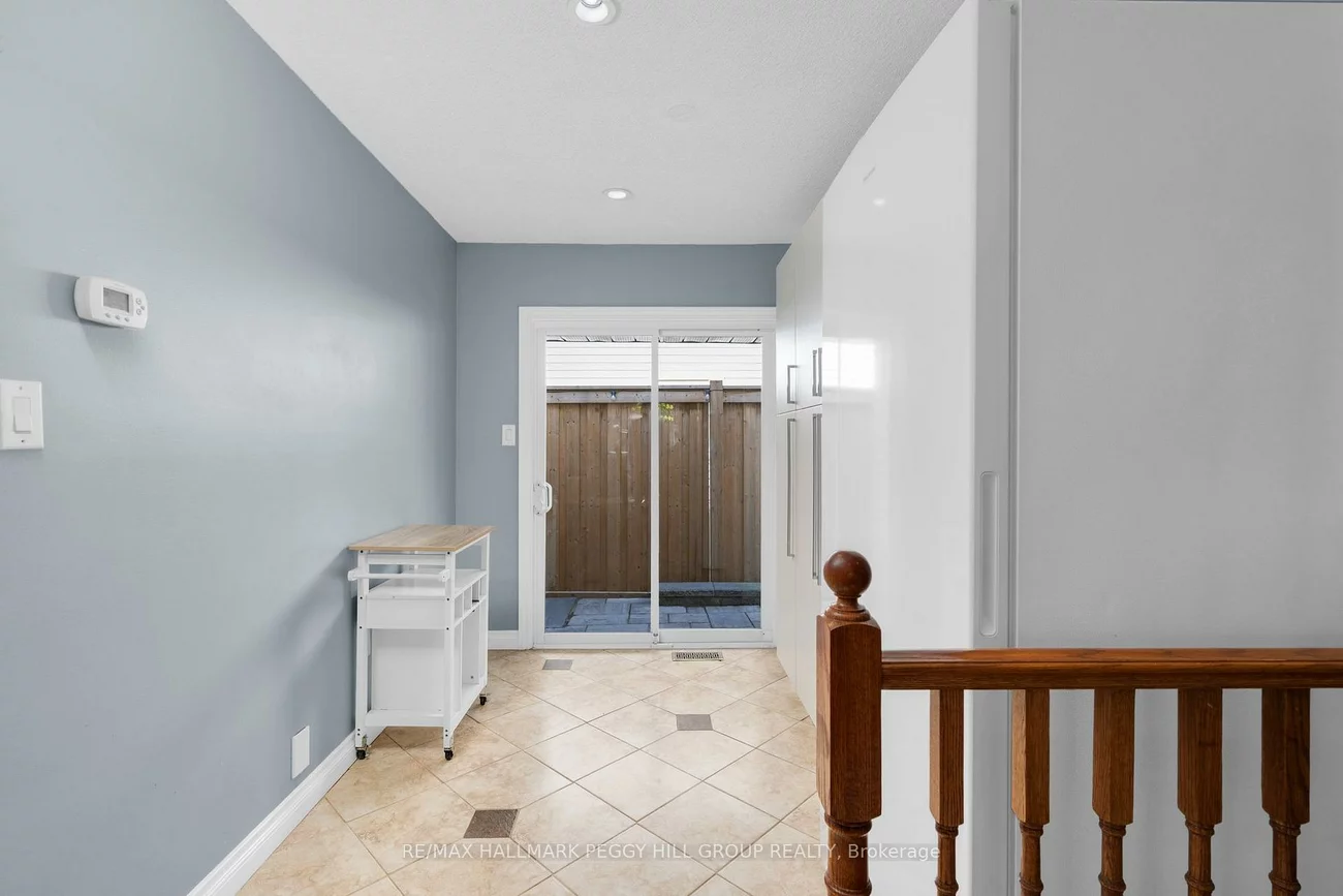 44, Knicely, Painswick North, Barrie