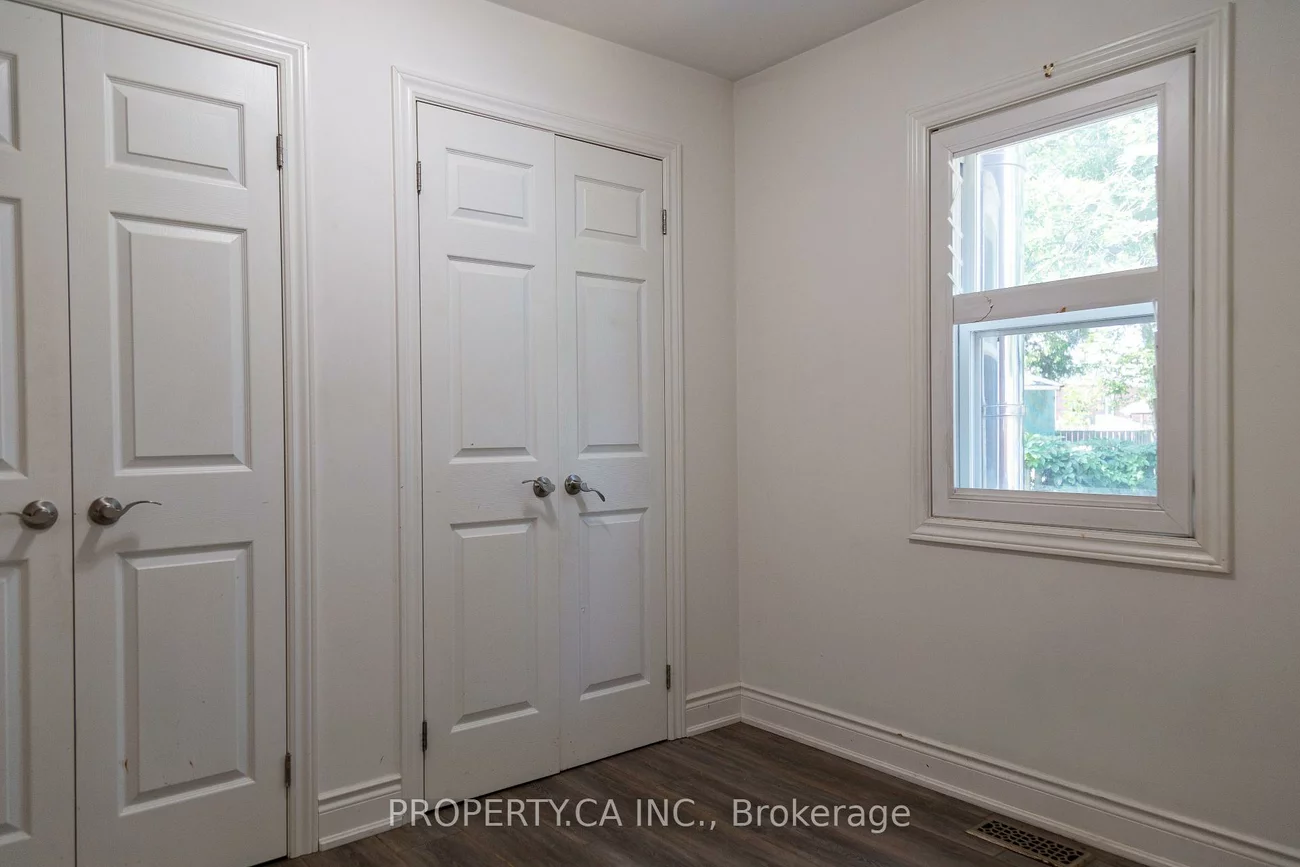 8, Dufferin, Sanford, Barrie