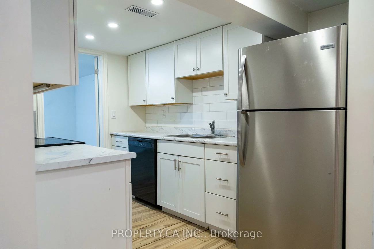 8, Dufferin, Sanford, Barrie