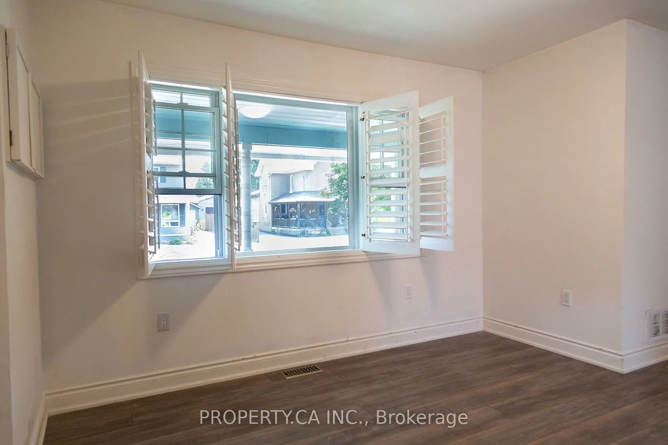 8, Dufferin, Sanford, Barrie