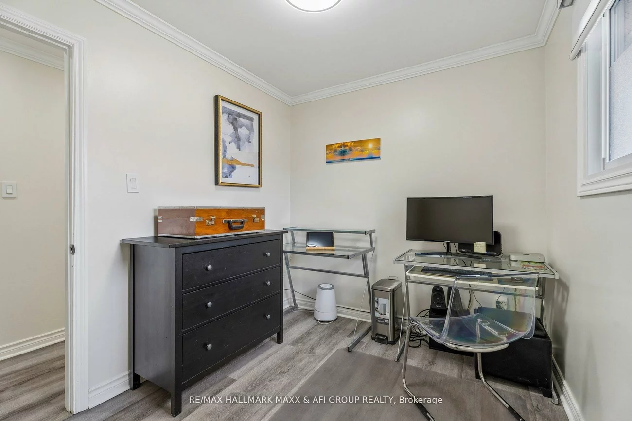 11, Charlotte, Letitia Heights, Barrie
