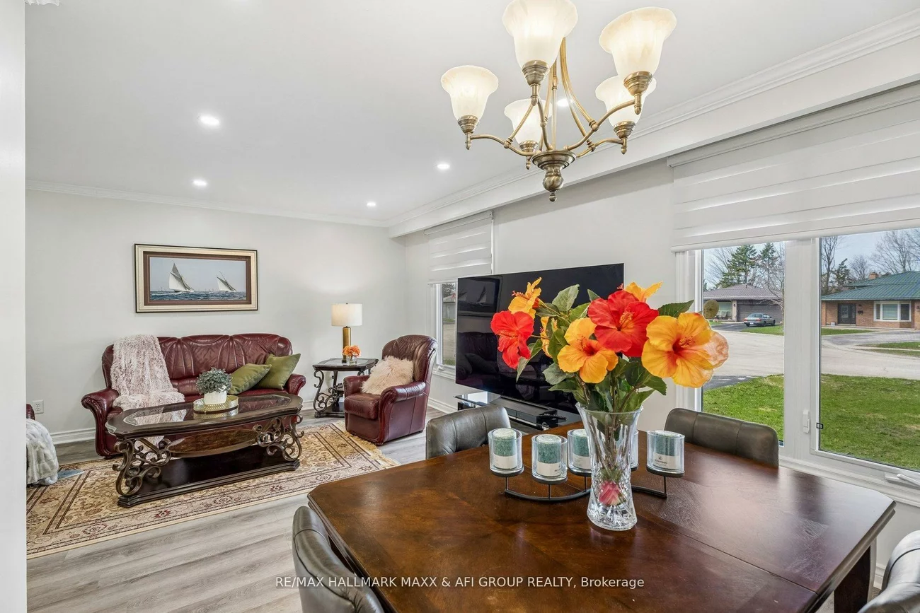 11, Charlotte, Letitia Heights, Barrie
