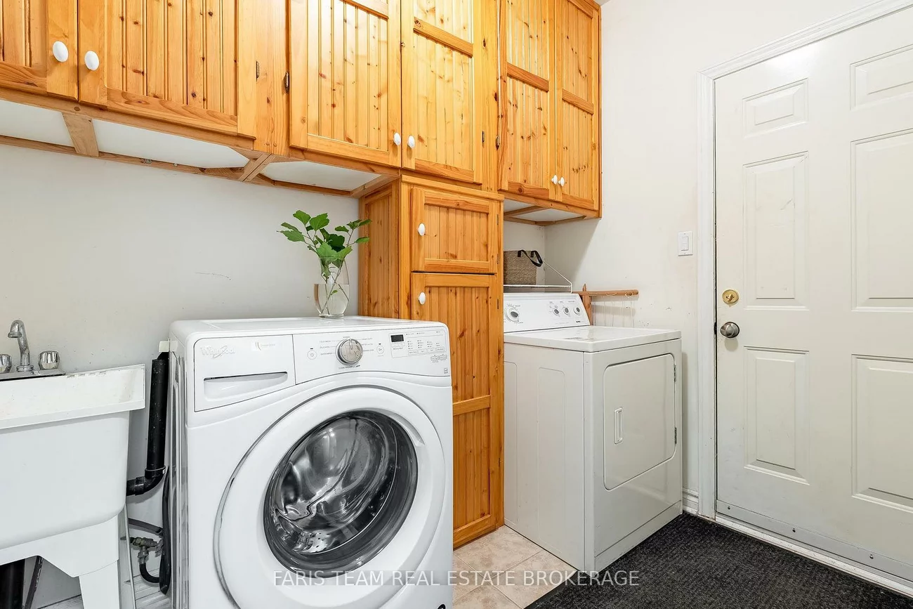 114, Ruffet, Edgehill Drive, Barrie