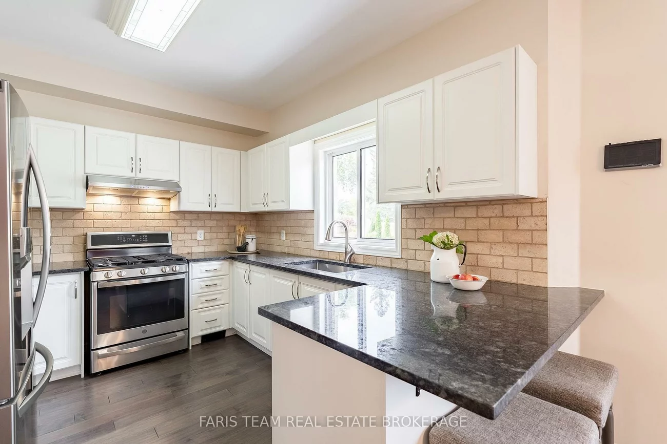 114, Ruffet, Edgehill Drive, Barrie