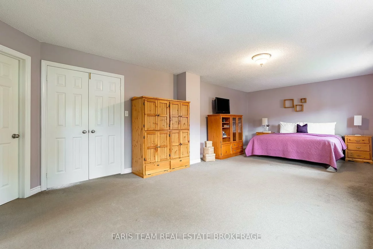 114, Ruffet, Edgehill Drive, Barrie