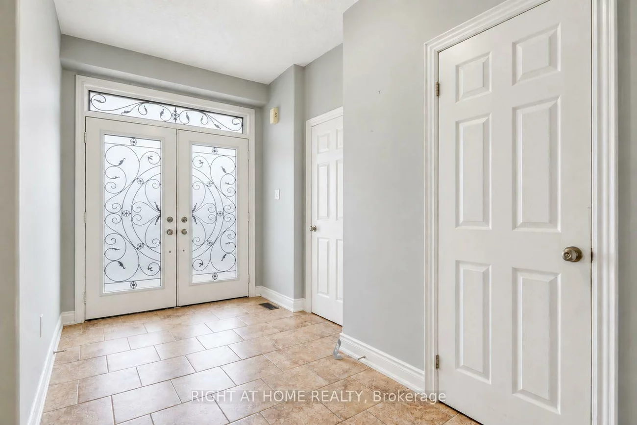 35, Auburn, Ardagh, Barrie