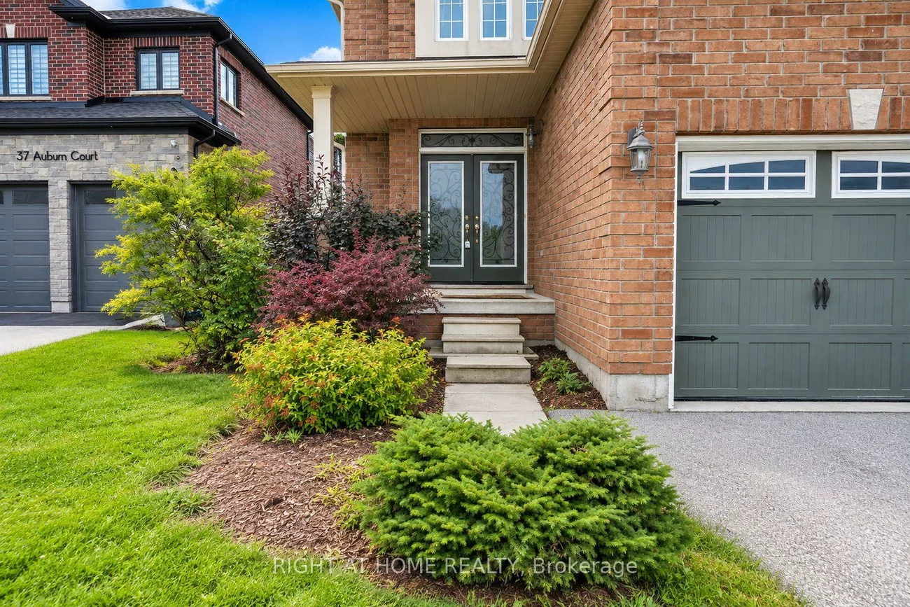 35, Auburn, Ardagh, Barrie