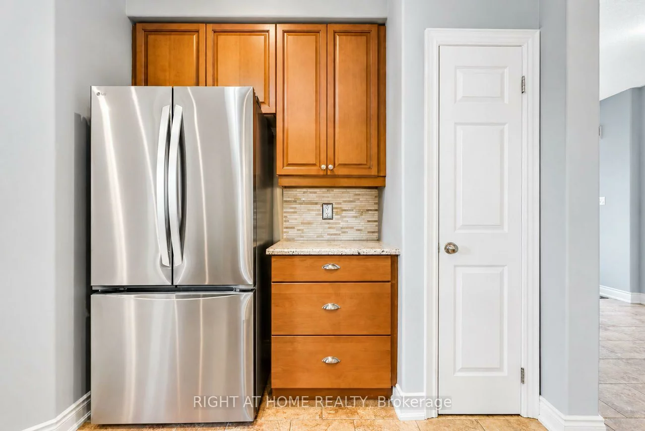 35, Auburn, Ardagh, Barrie
