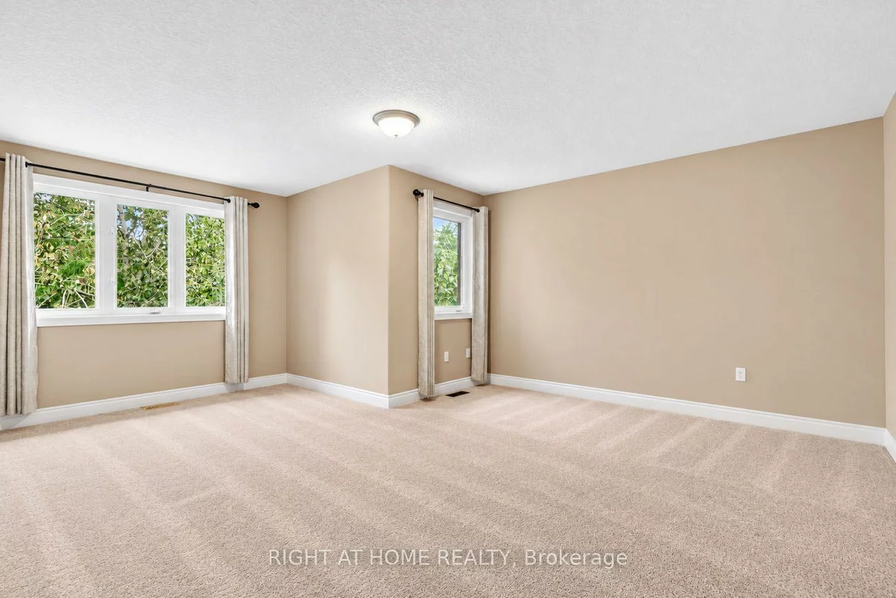 35, Auburn, Ardagh, Barrie