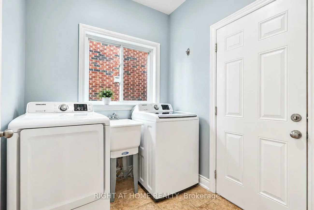 35, Auburn, Ardagh, Barrie