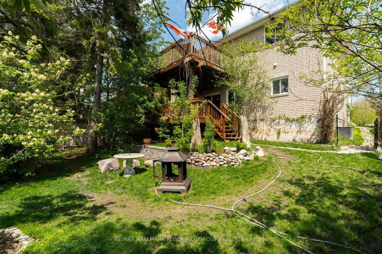 42, Kell, Bayshore, Barrie