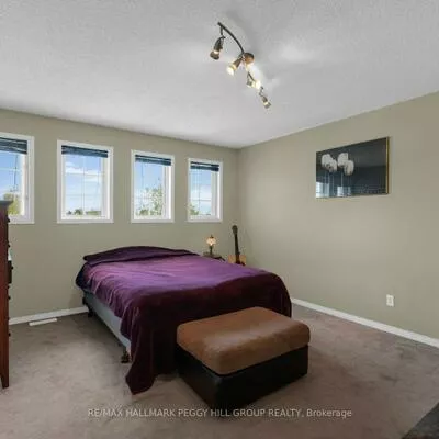 42, Kell, Bayshore, Barrie