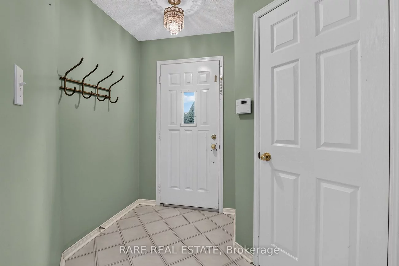 7, Longman, Northwest, Barrie