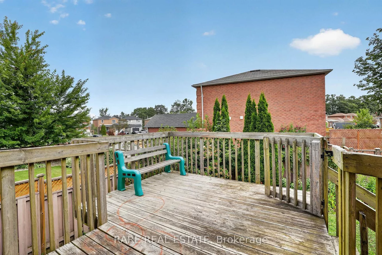 7, Longman, Northwest, Barrie