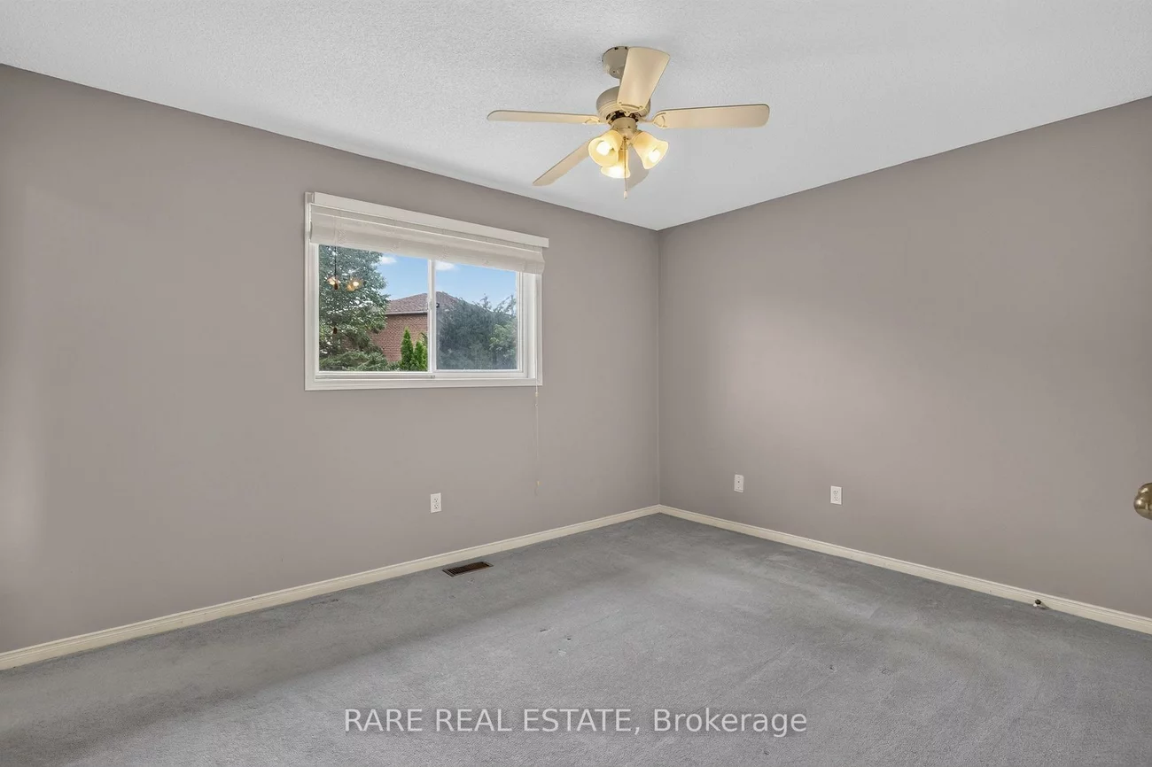 7, Longman, Northwest, Barrie