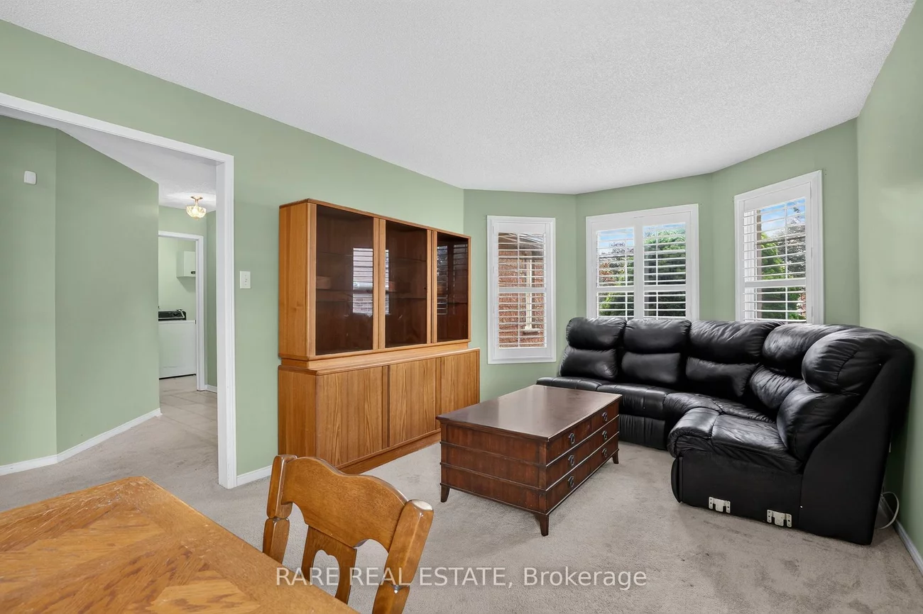 7, Longman, Northwest, Barrie