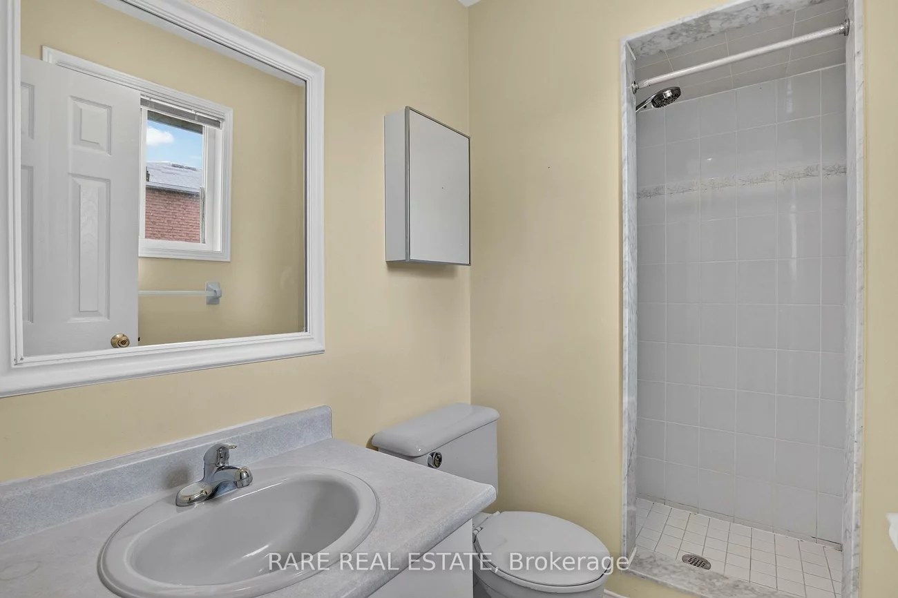7, Longman, Northwest, Barrie