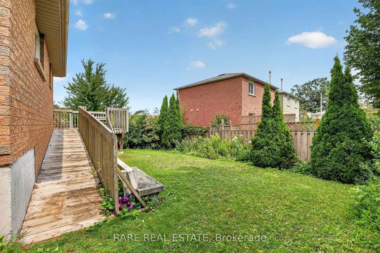 7, Longman, Northwest, Barrie
