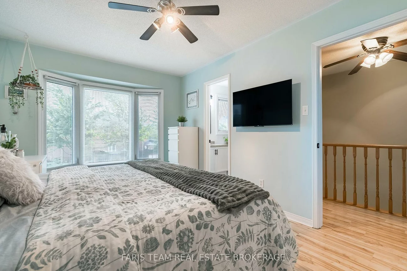 153, Cardinal, Cundles East, Barrie