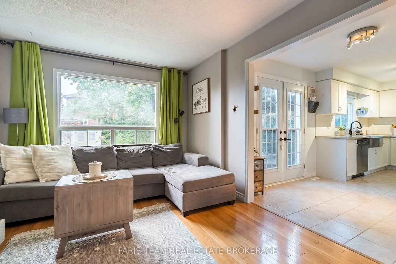 153, Cardinal, Cundles East, Barrie