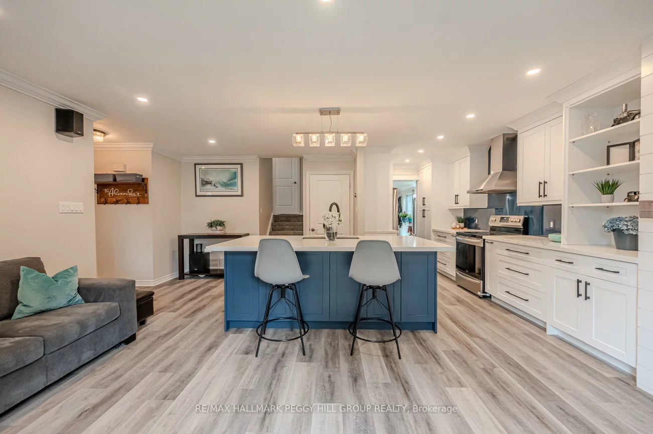 29, Shelley, Letitia Heights, Barrie