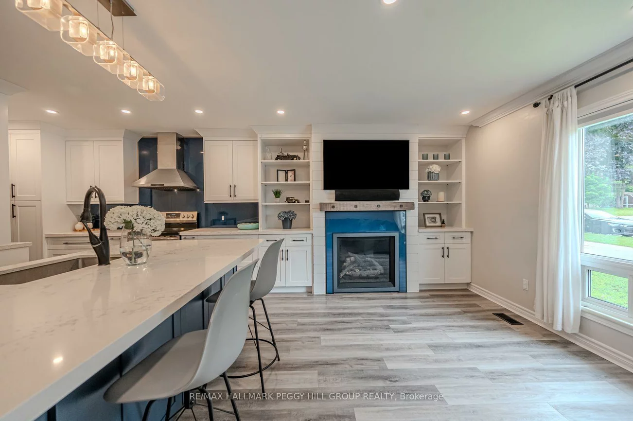 29, Shelley, Letitia Heights, Barrie