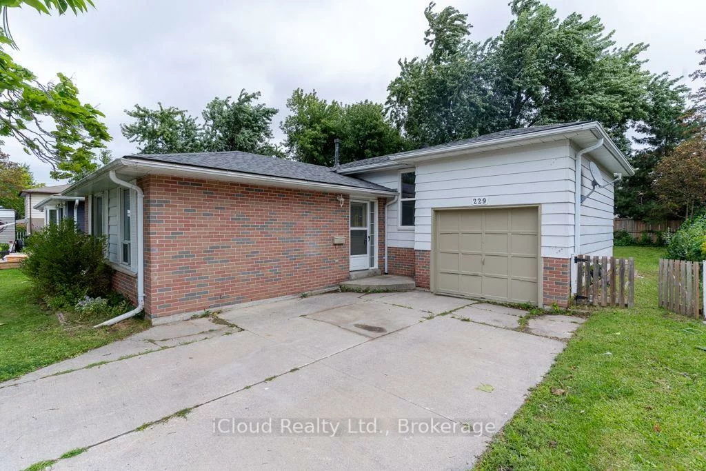229, Cook, Grove East, Barrie