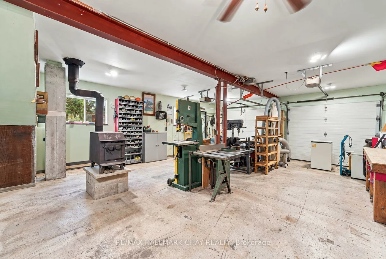 251, Duckworth, Codrington, Barrie