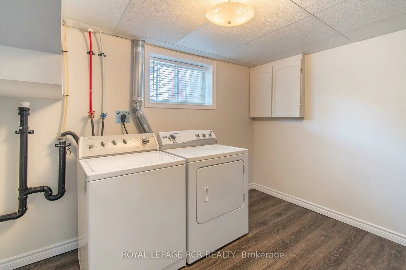 18, Oak, Wellington, Barrie