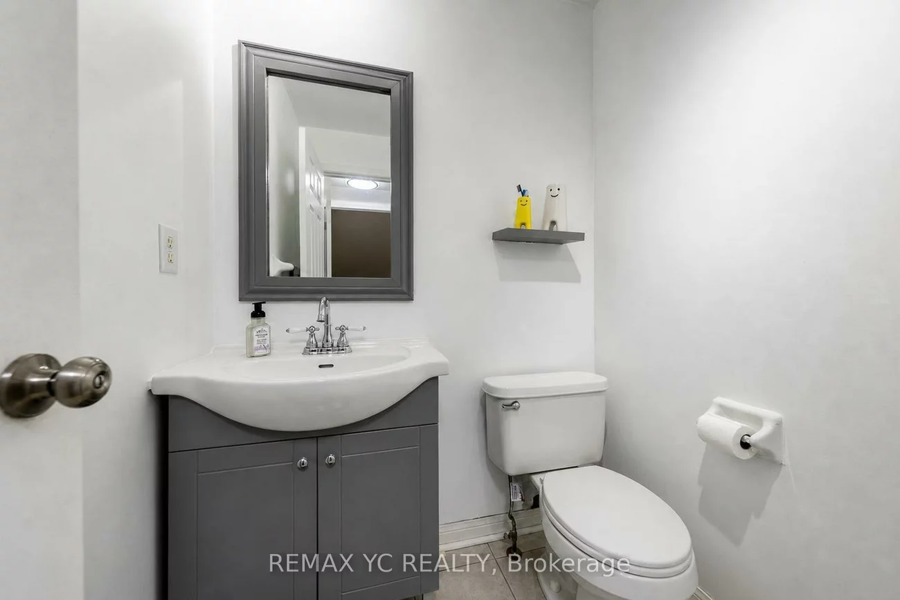 18, Coleman, Edgehill Drive, Barrie