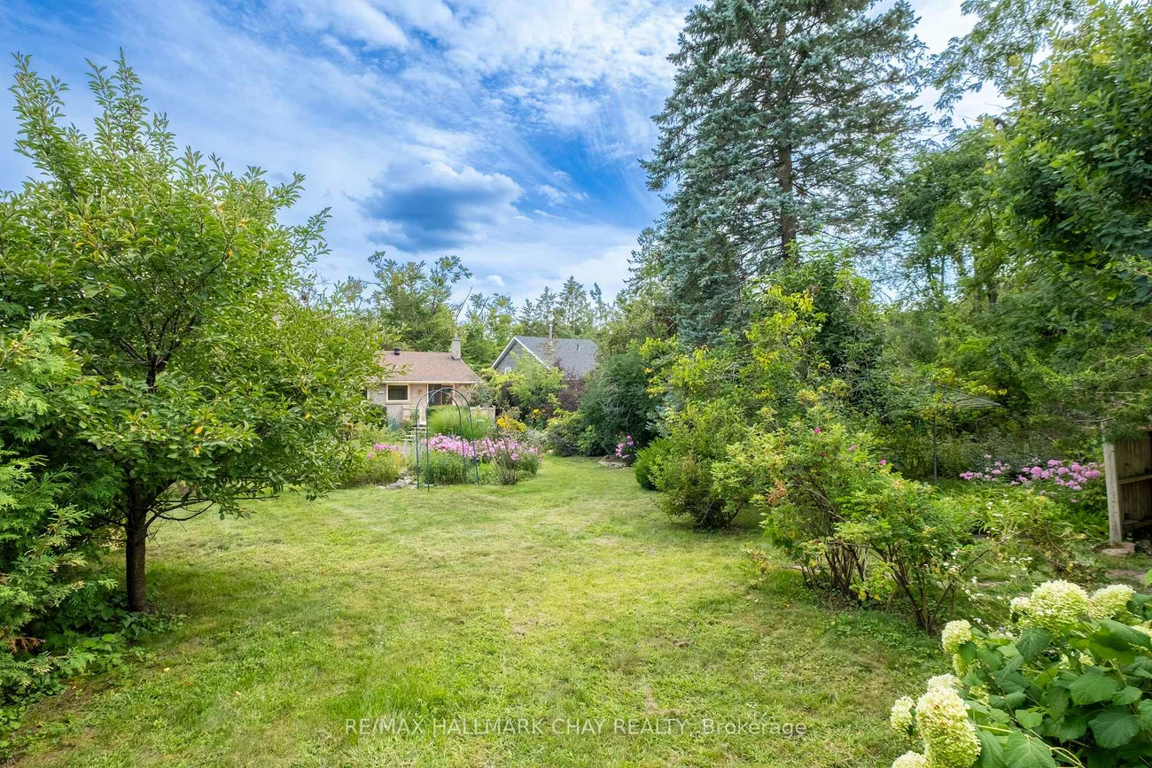 44, Amelia, Codrington, Barrie