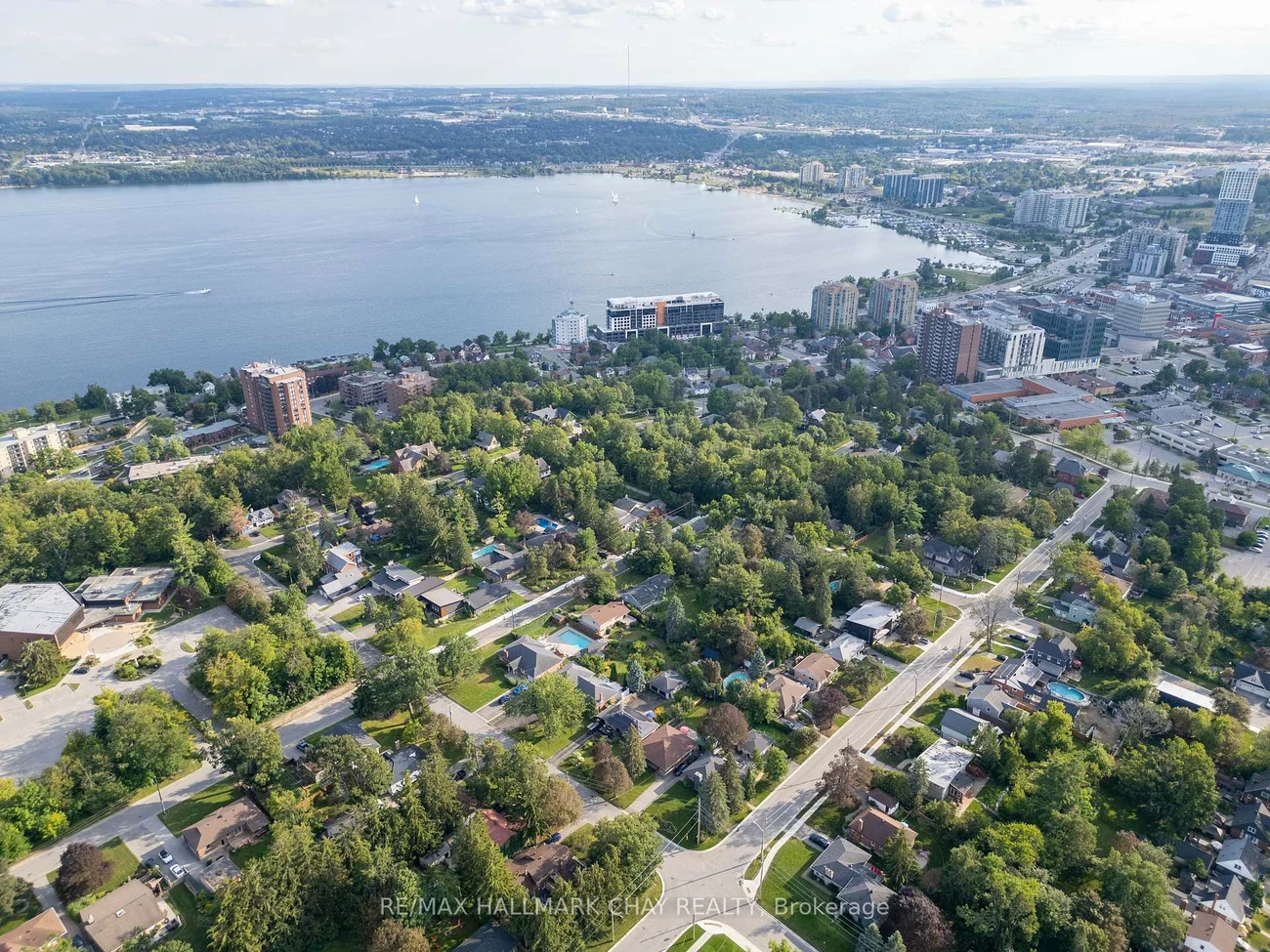 44, Amelia, Codrington, Barrie