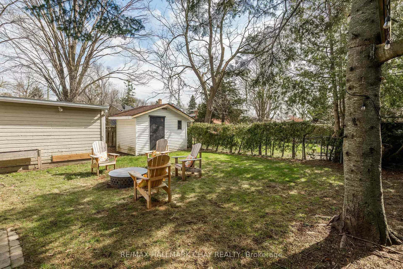 177, Duckworth, Codrington, Barrie