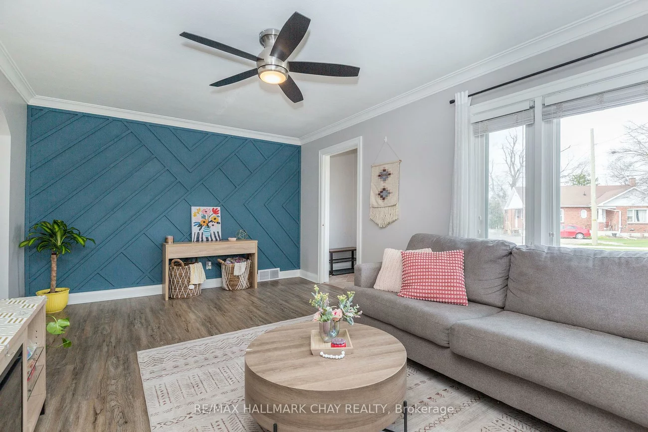 177, Duckworth, Codrington, Barrie