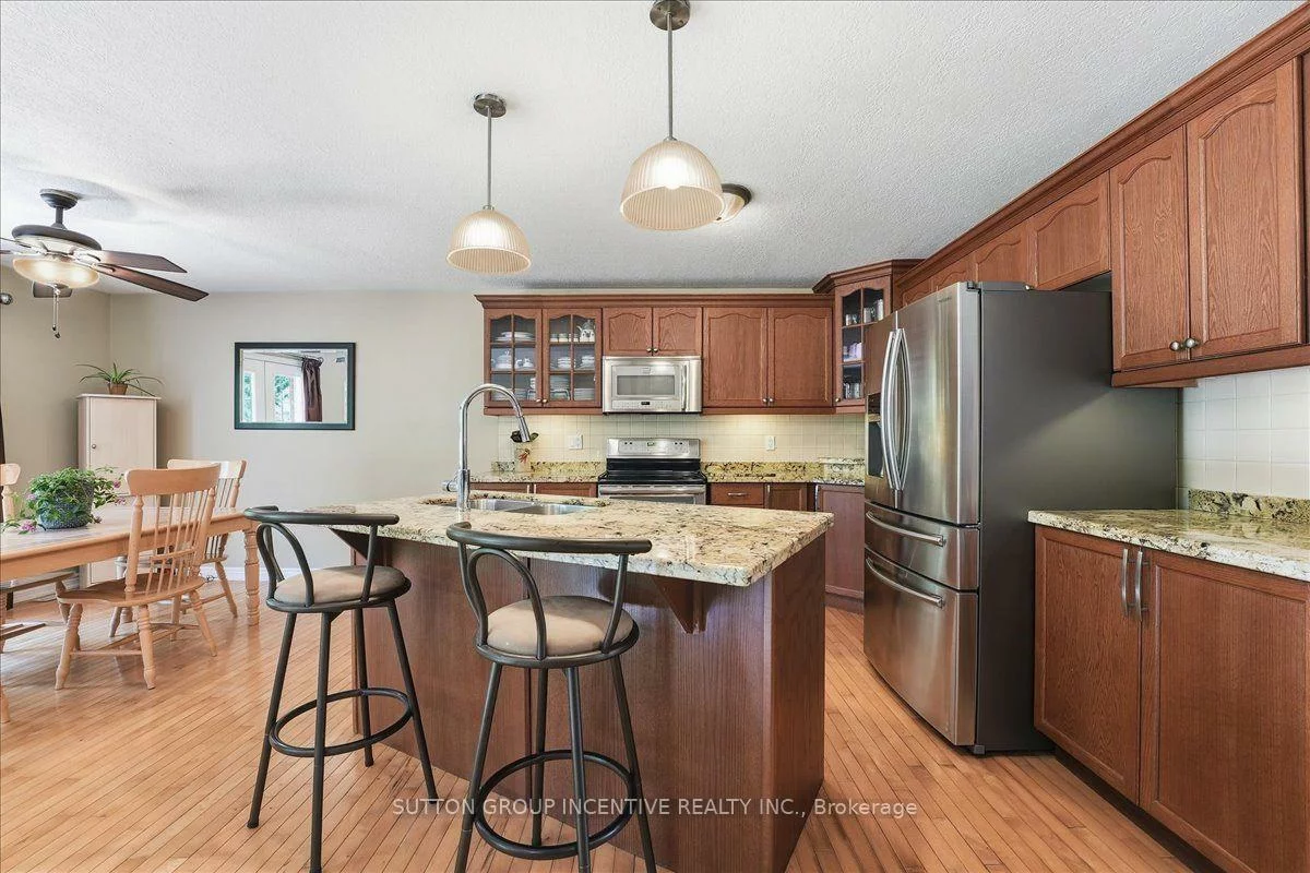 200, Cumming, Ardagh, Barrie