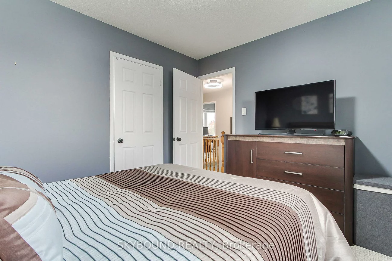 313, Hickling, Grove East, Barrie