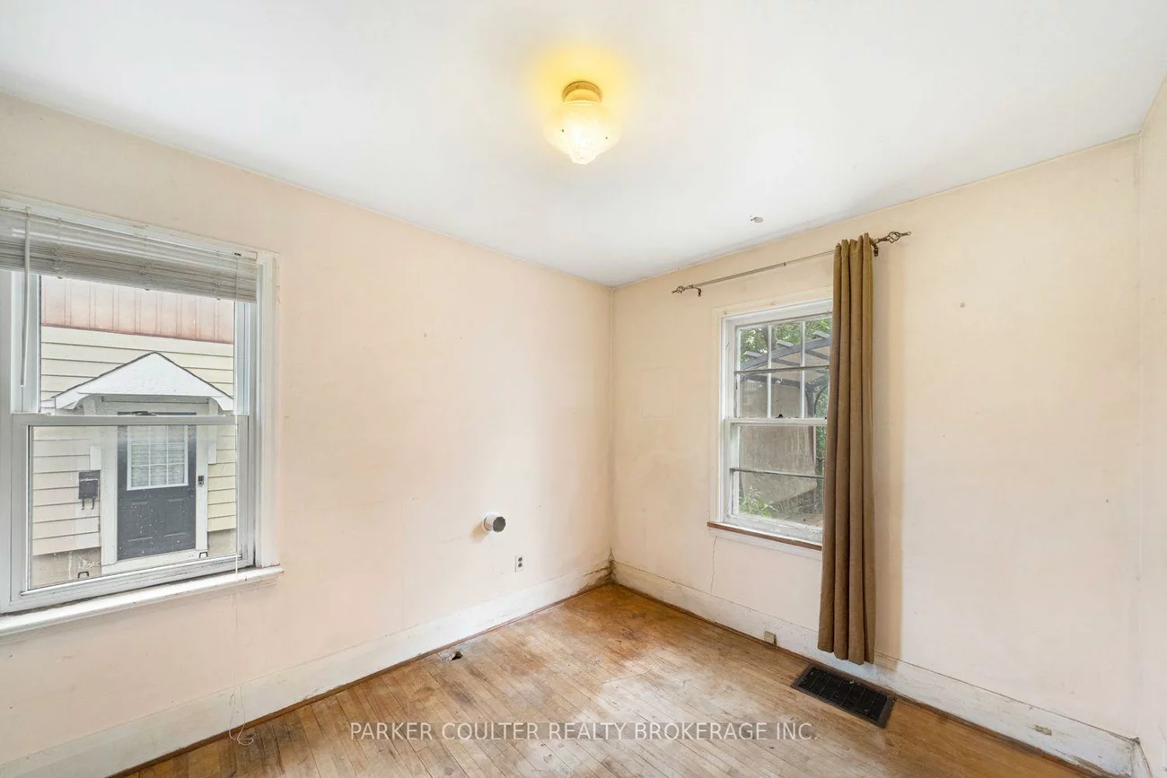 27, Campbell, Allandale, Barrie