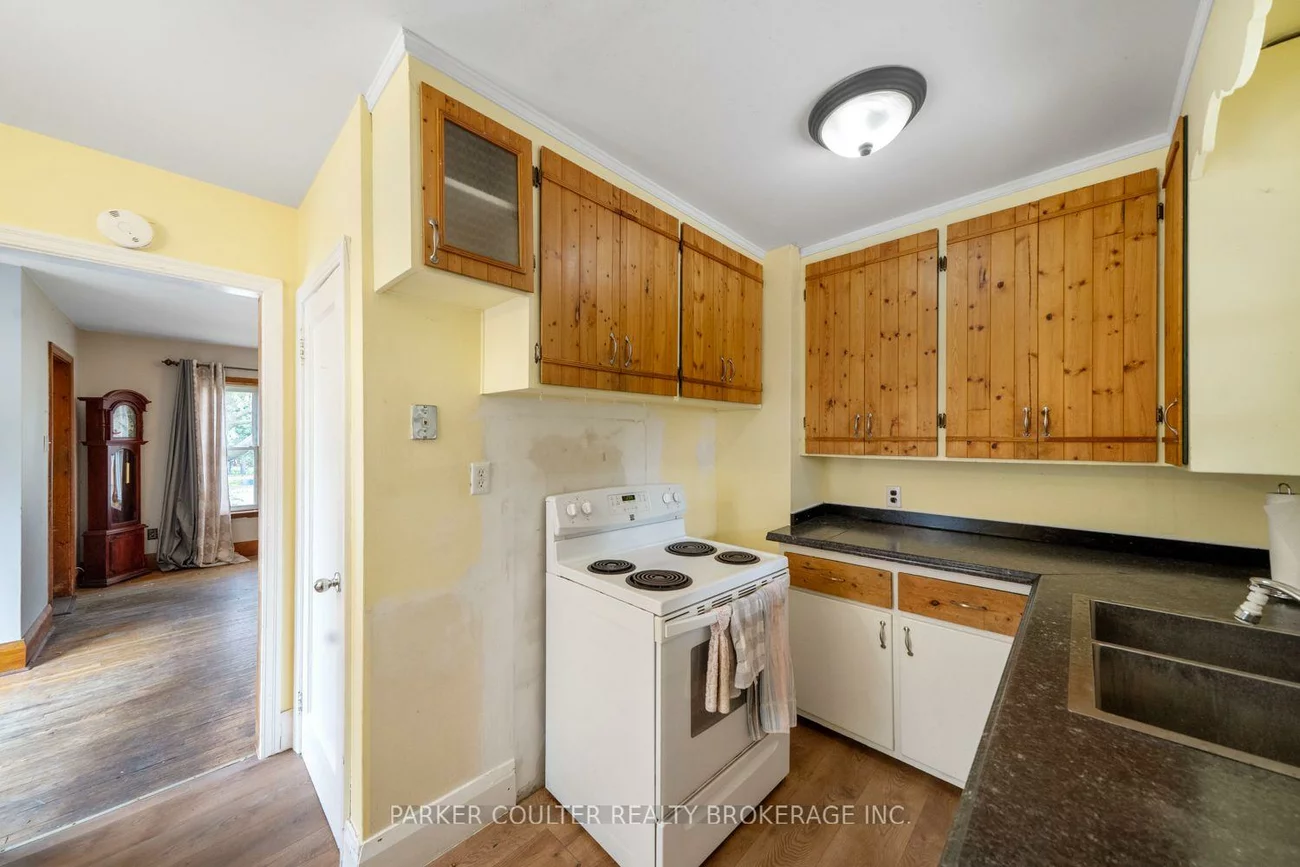 27, Campbell, Allandale, Barrie