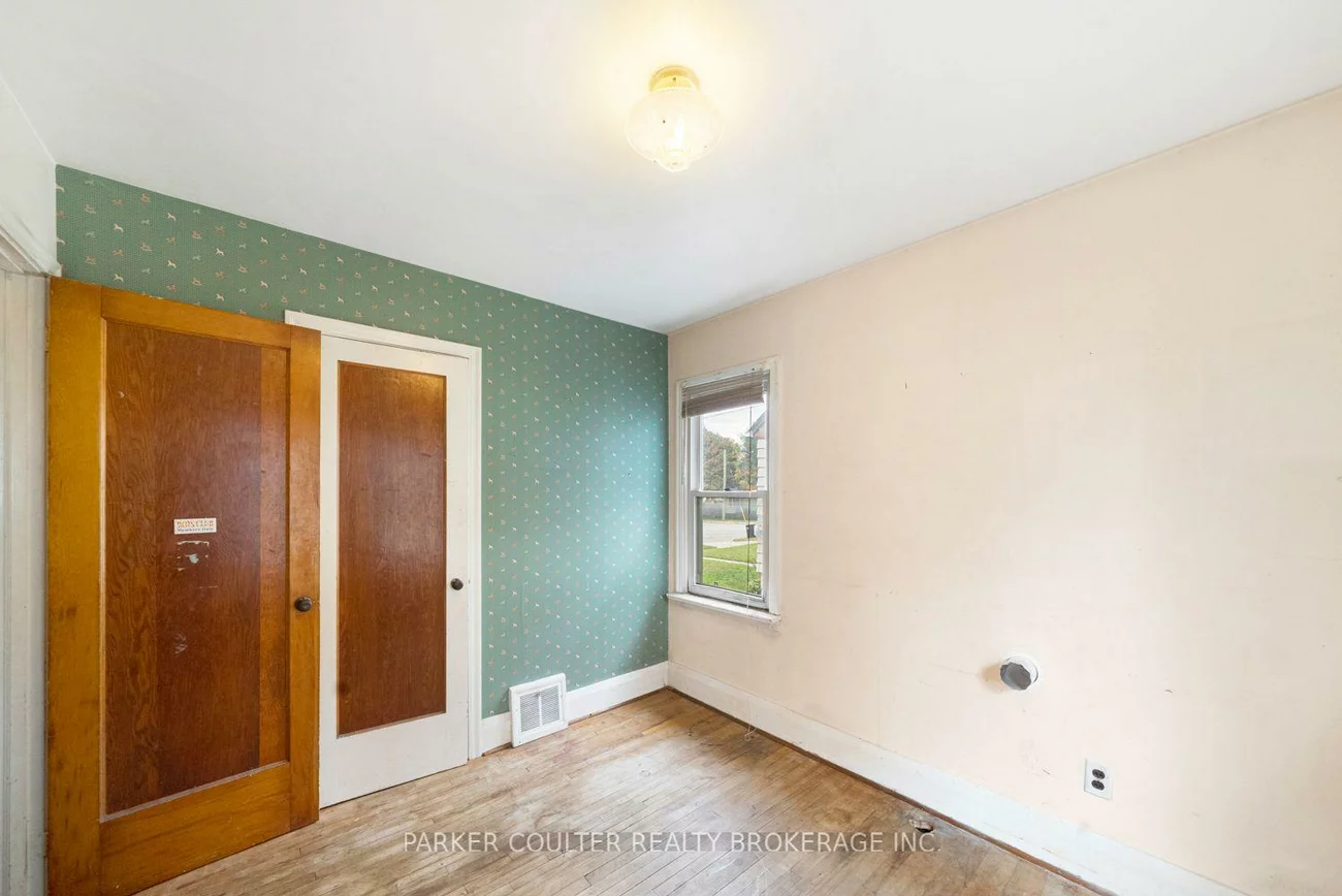27, Campbell, Allandale, Barrie