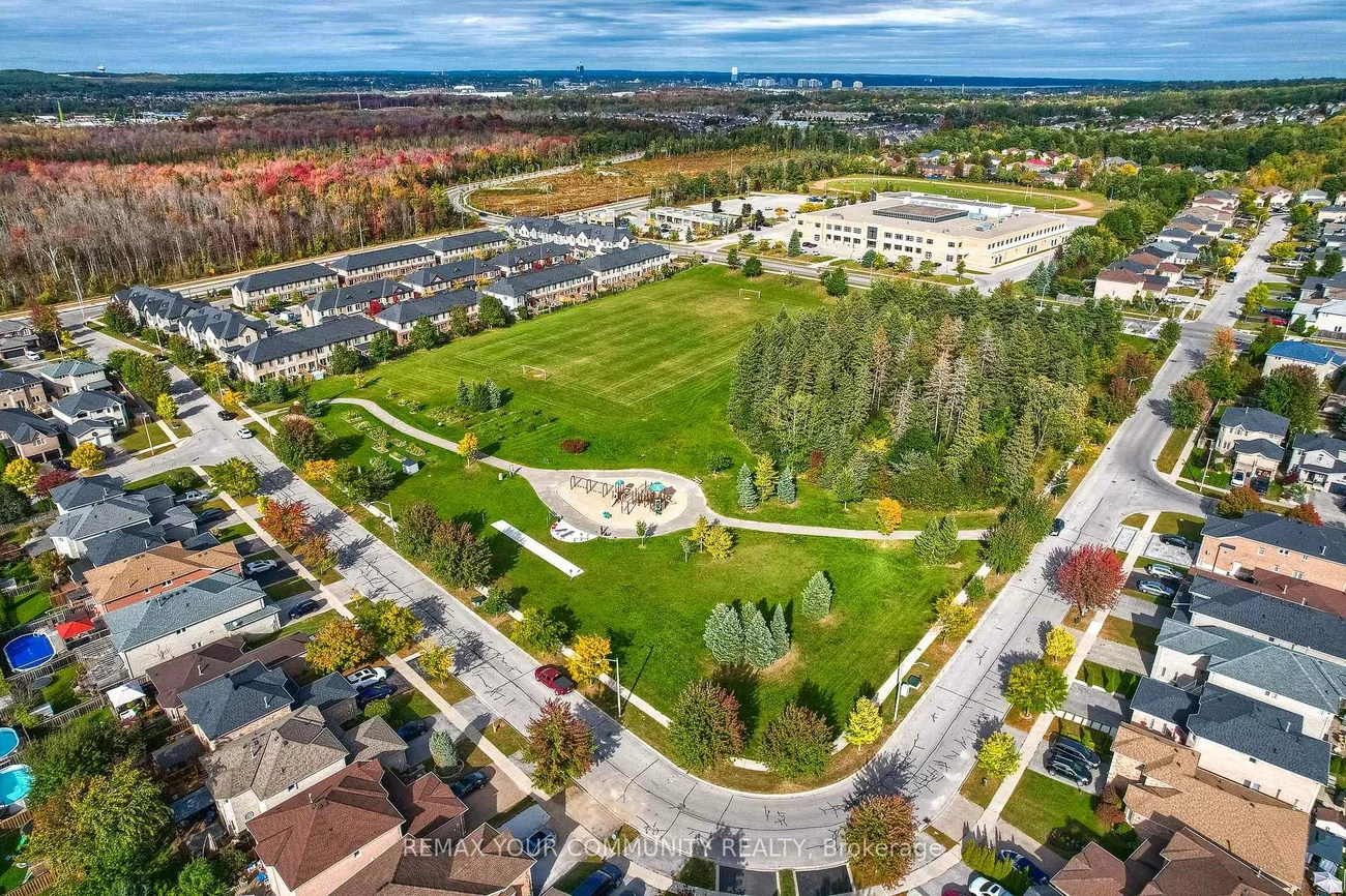 21, Silvercreek, Ardagh, Barrie